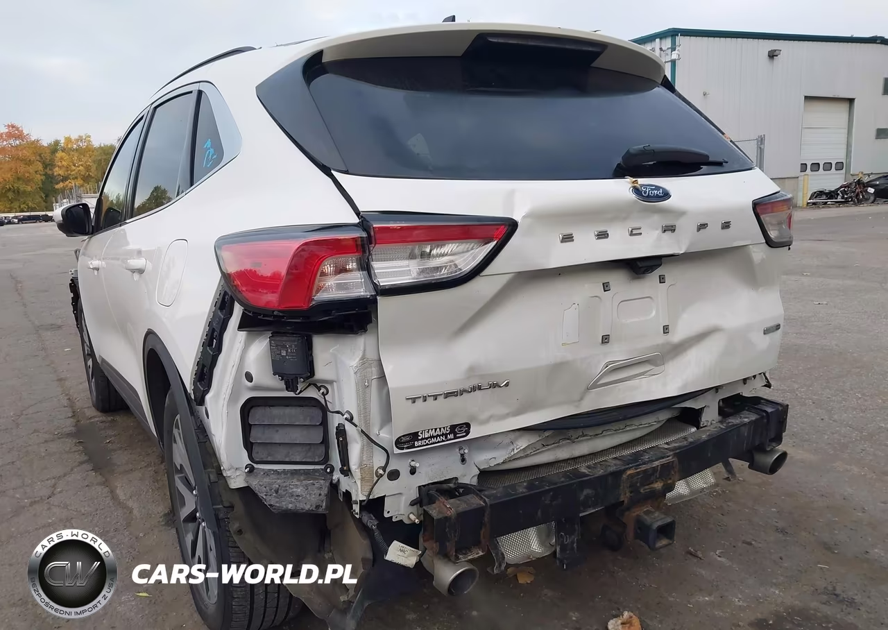 2020 Ford Escape Titanium VIN:1FMCU9J99LUA09579 - 6