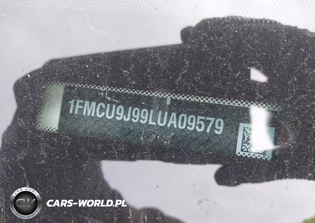 2020 Ford Escape Titanium VIN:1FMCU9J99LUA09579 - 9
