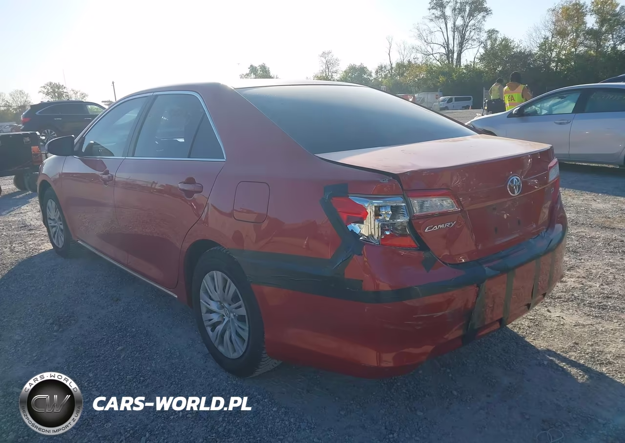 2012 Toyota Camry Le VIN:4T4BF1FK2CR185298 - 3