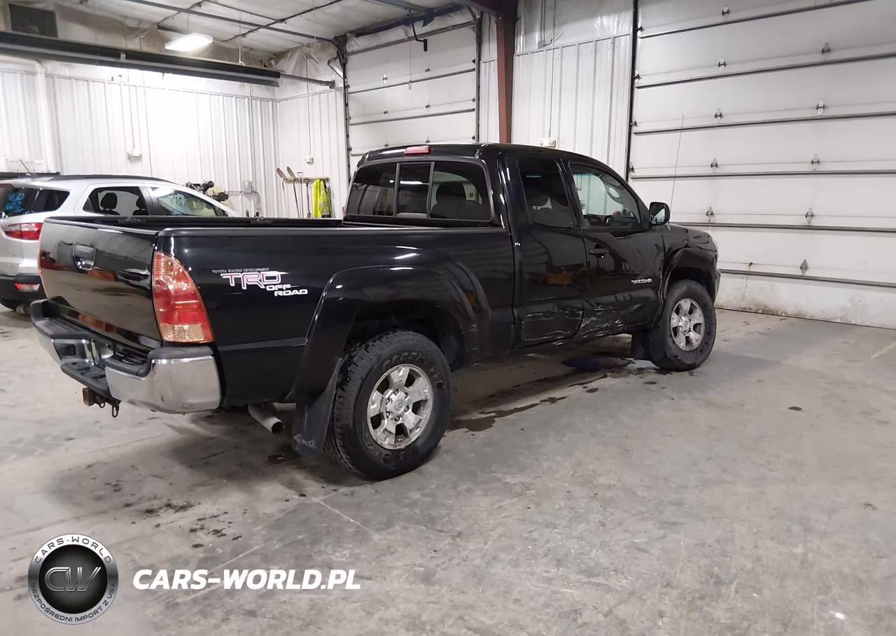 2008 Toyota Tacoma Base V6 VIN:5TEUU42N18Z567903 - 4