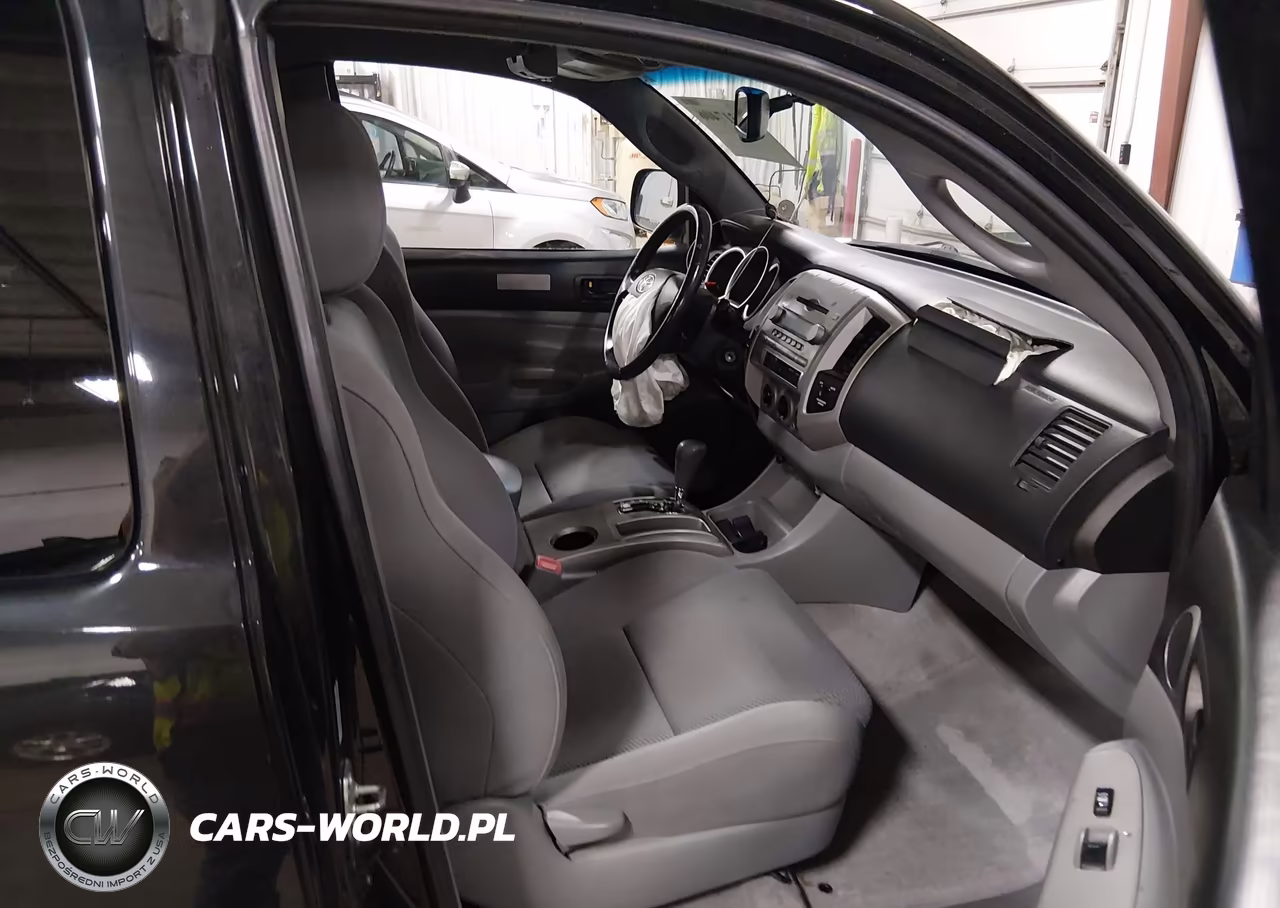 2008 Toyota Tacoma Base V6 VIN:5TEUU42N18Z567903 - 5