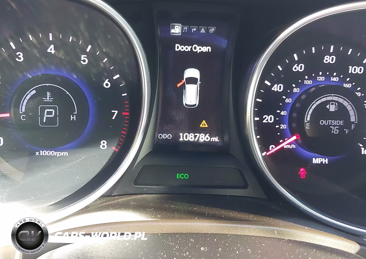 2015 Hyundai Santa Fe Limited VIN:KM8SRDHF8FU130037 - 7