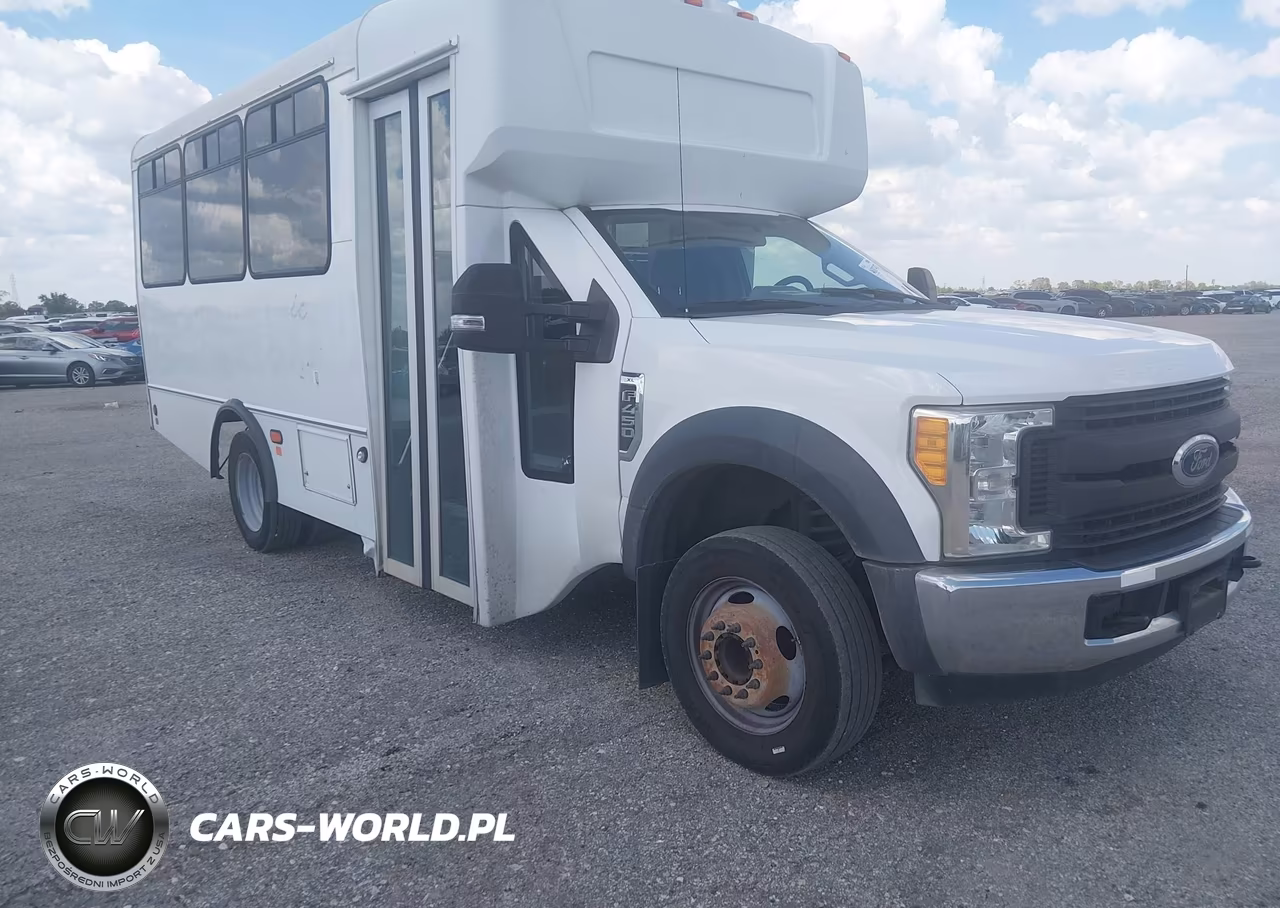 2017 Ford F-450 Chassis Xl VIN:1FDAF4GT1HEF24102 - 1
