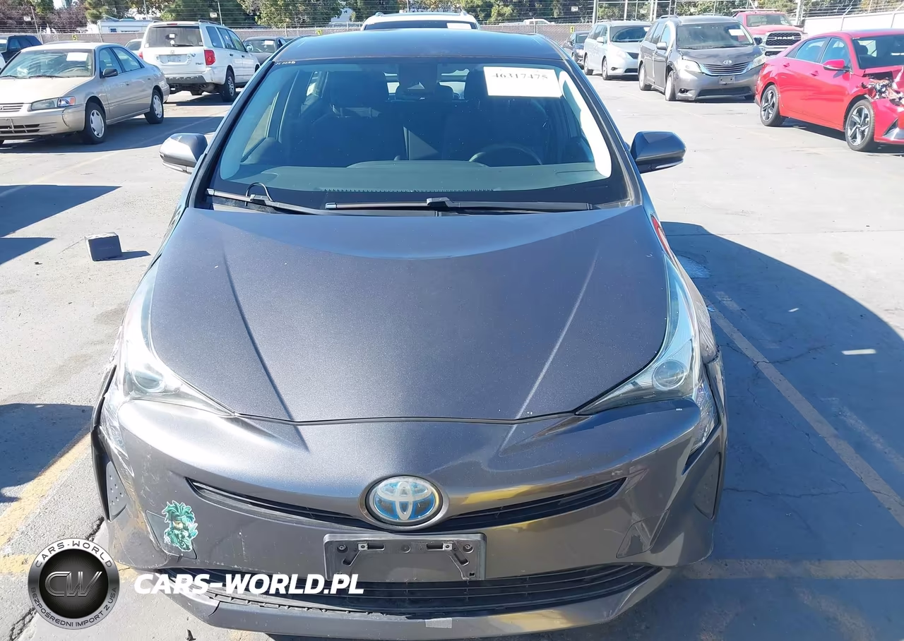 2018 Toyota Prius One VIN:JTDKBRFU4J3601963 - 12