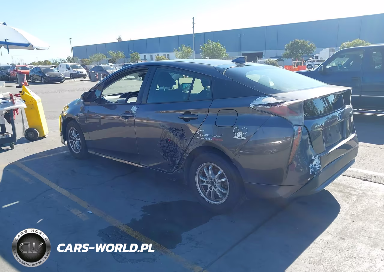 2018 Toyota Prius One VIN:JTDKBRFU4J3601963 - 3