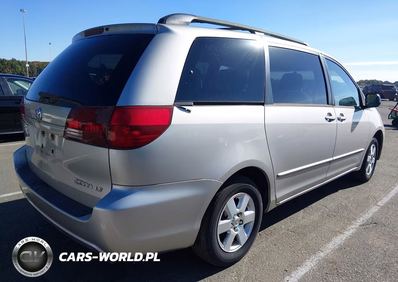 2004 Toyota Sienna Le VIN:5TDZA23CX4S174022 - 4