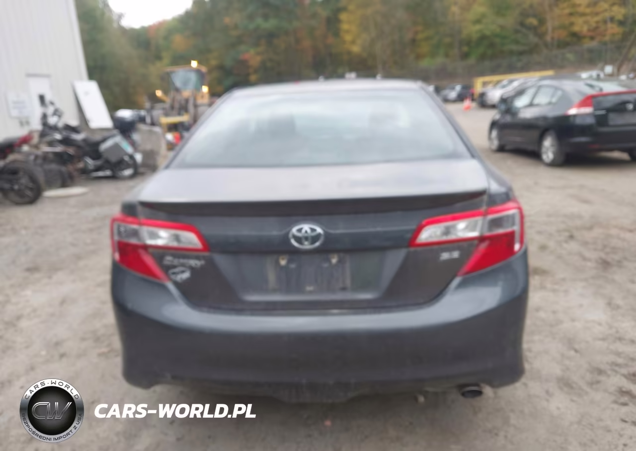2013 Toyota Camry Se VIN:4T1BF1FK2DU265969 - 15