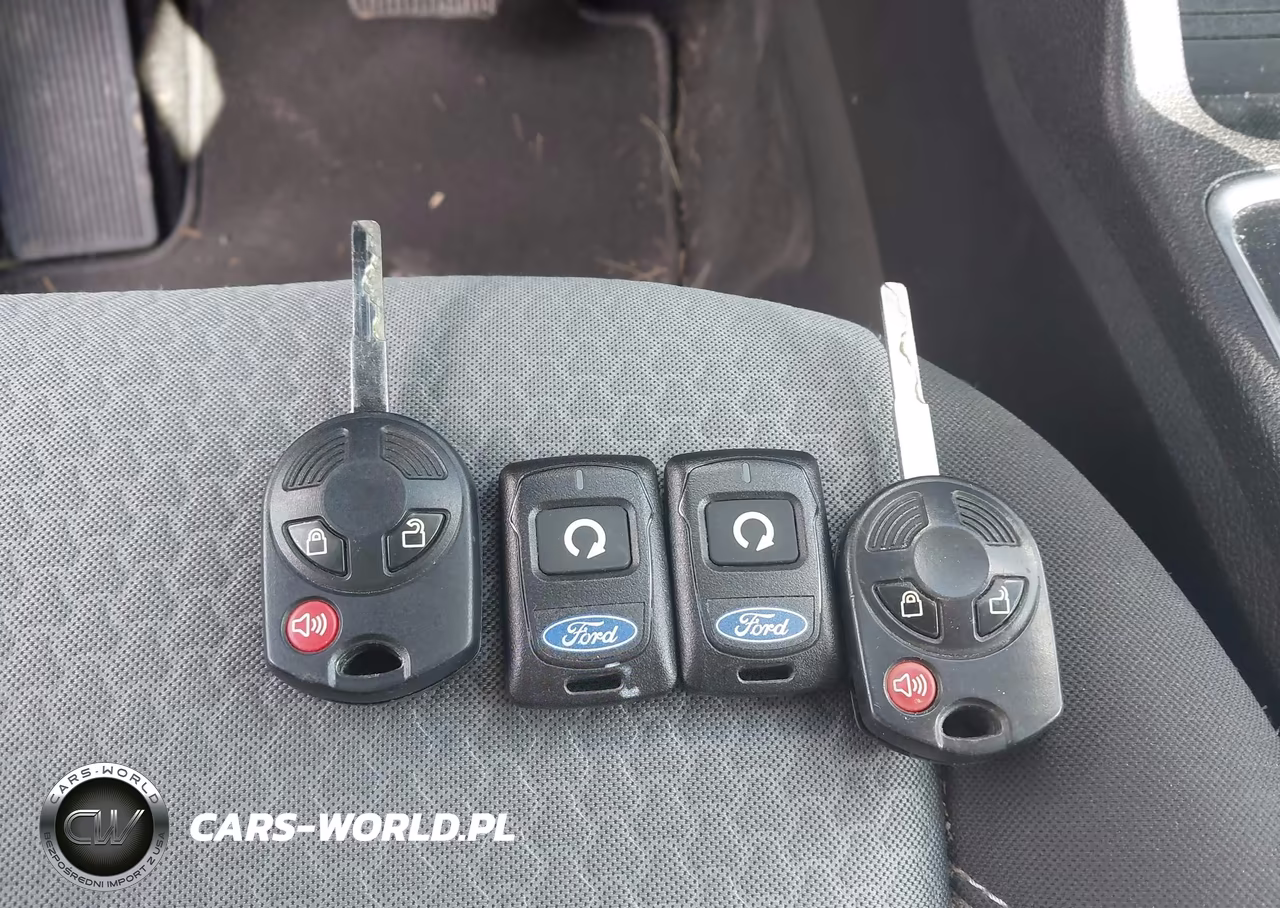 2018 Ford Escape Se VIN:1FMCU9GD6JUC99403 - 11