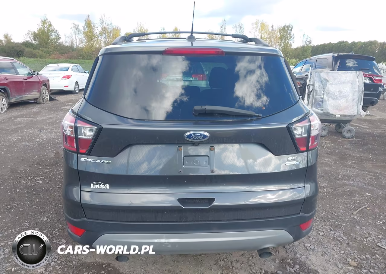 2018 Ford Escape Se VIN:1FMCU9GD6JUC99403 - 16