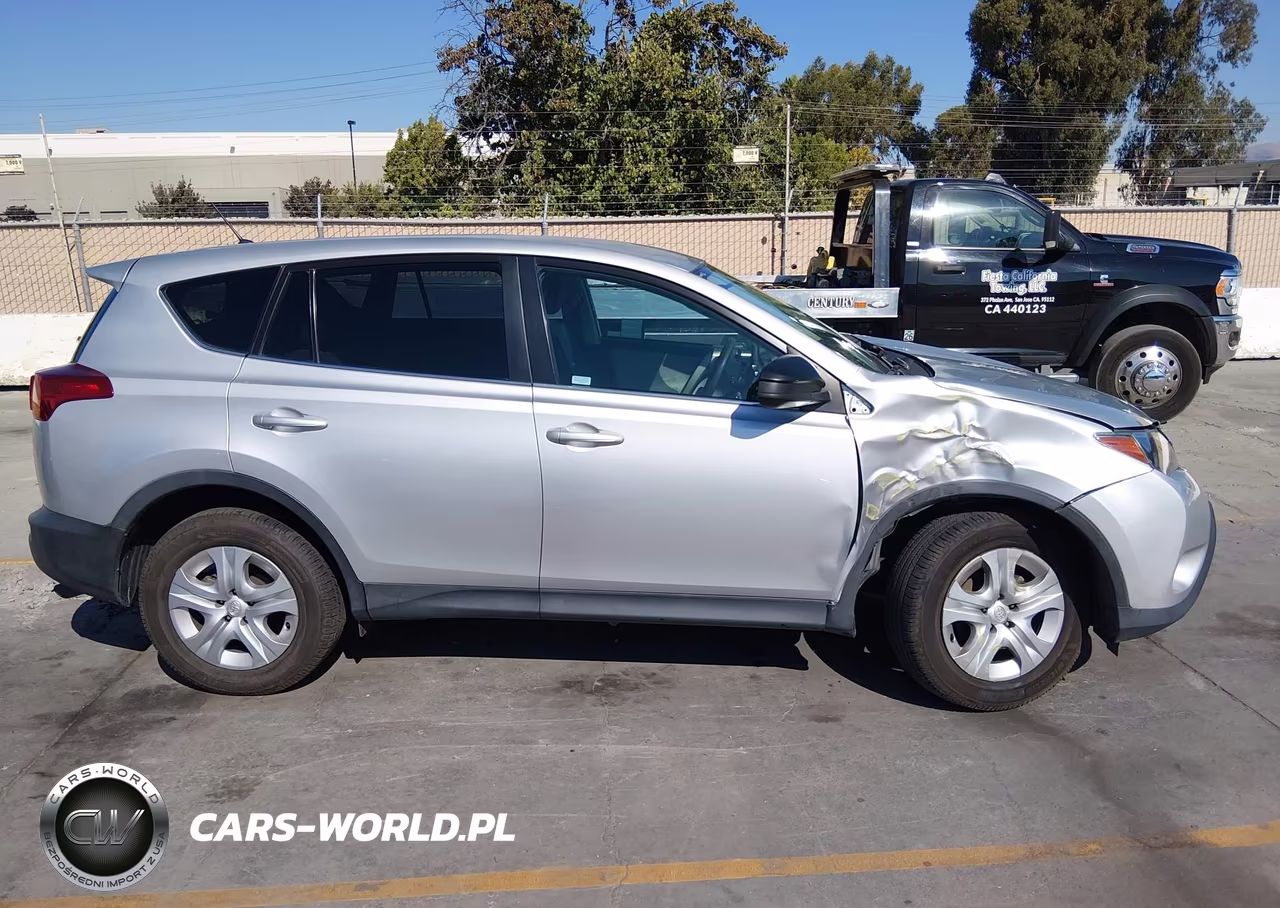 2015 Toyota Rav4 Le VIN:2T3ZFREV7FW198305 - 14