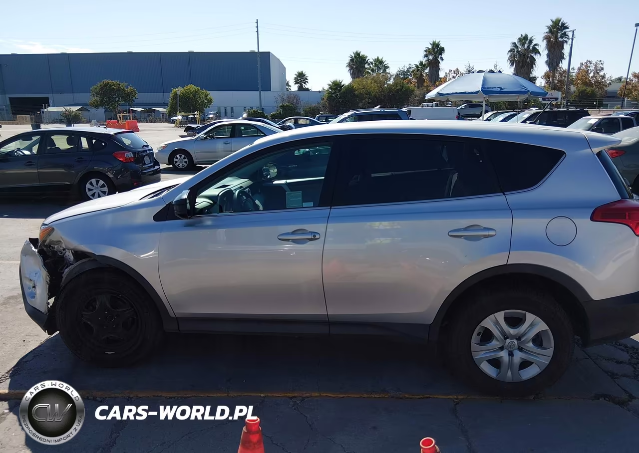 2015 Toyota Rav4 Le VIN:2T3ZFREV7FW198305 - 15