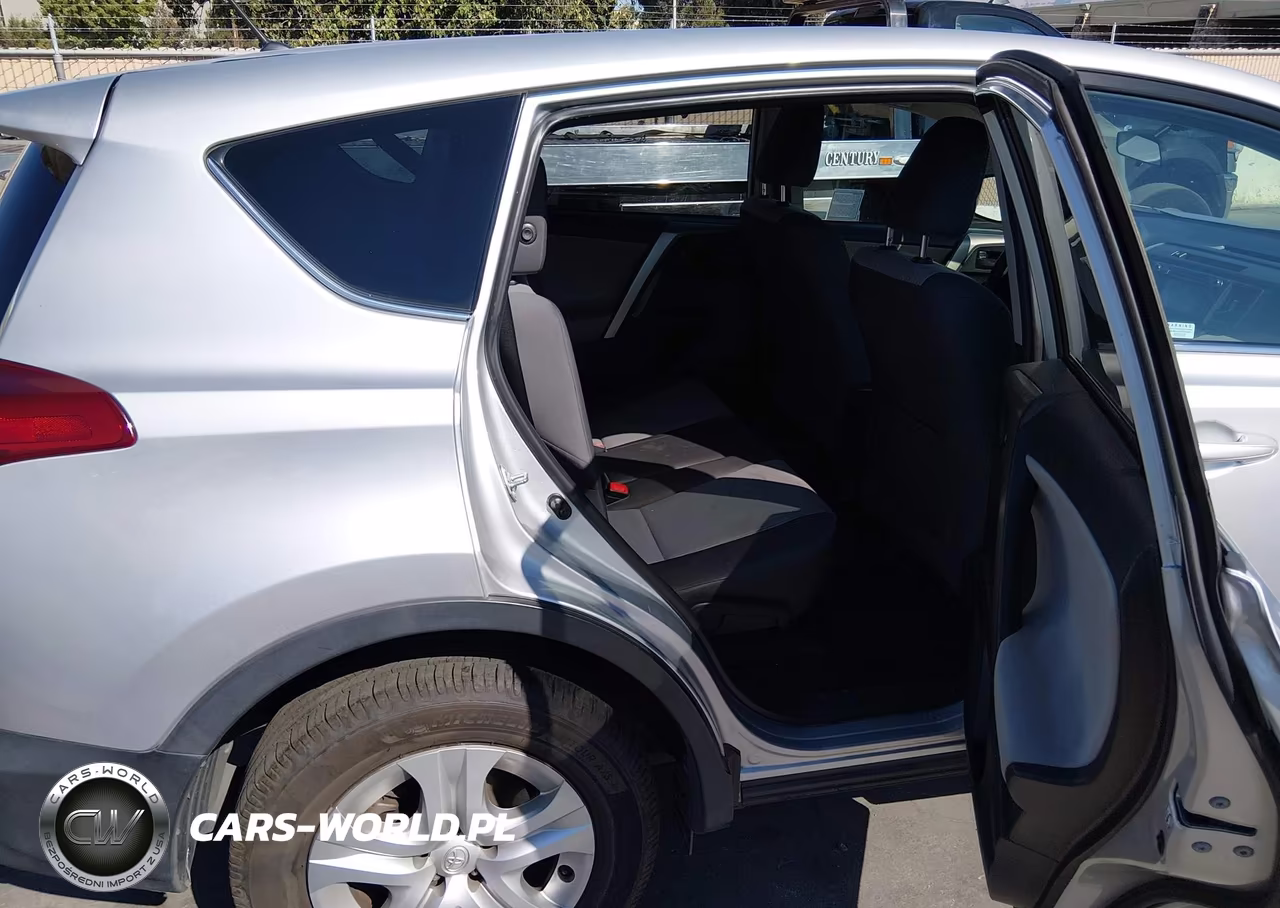2015 Toyota Rav4 Le VIN:2T3ZFREV7FW198305 - 8
