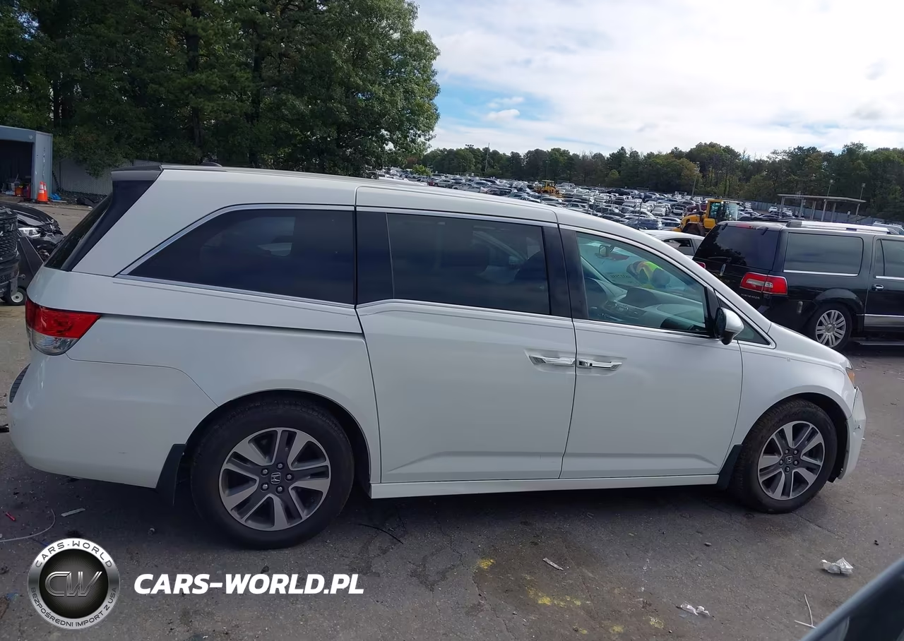 2016 Honda Odyssey Touring-Touring Elite VIN:5FNRL5H95GB154987 - 14