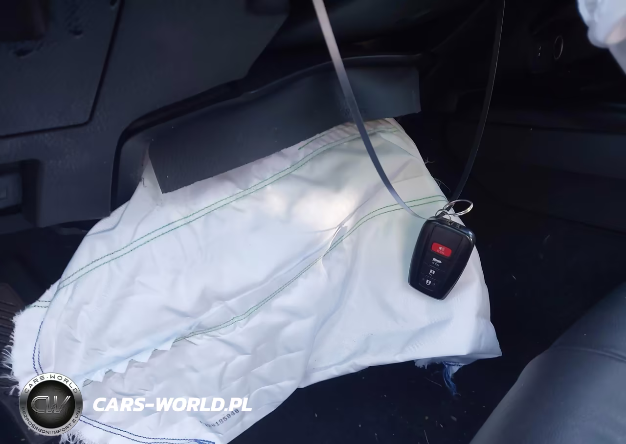 2018 Toyota Camry Xle VIN:4T1B11HK7JU649642 - 11