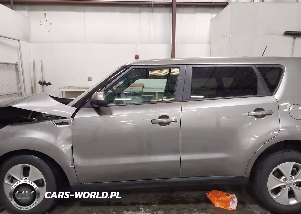 2016 Kia Soul VIN:KNDJN2A28G7270676 - 15