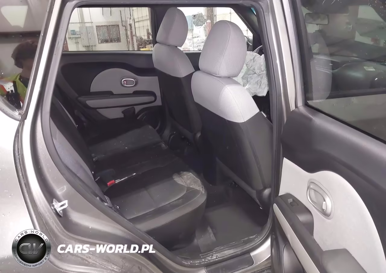 2016 Kia Soul VIN:KNDJN2A28G7270676 - 8
