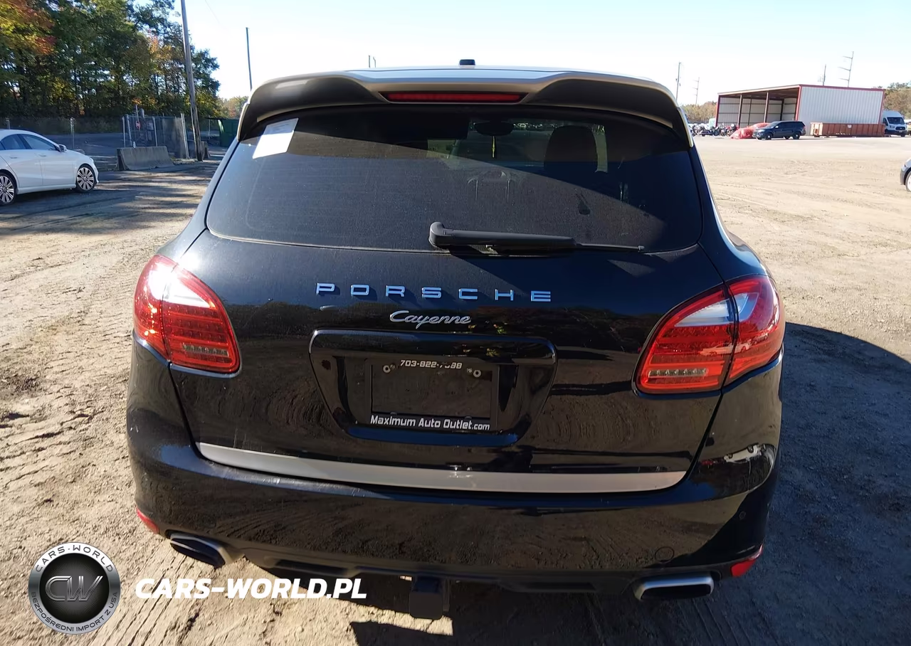 2014 Porsche Cayenne Platinum Edition VIN:WP1AA2A21ELA09338 - 15