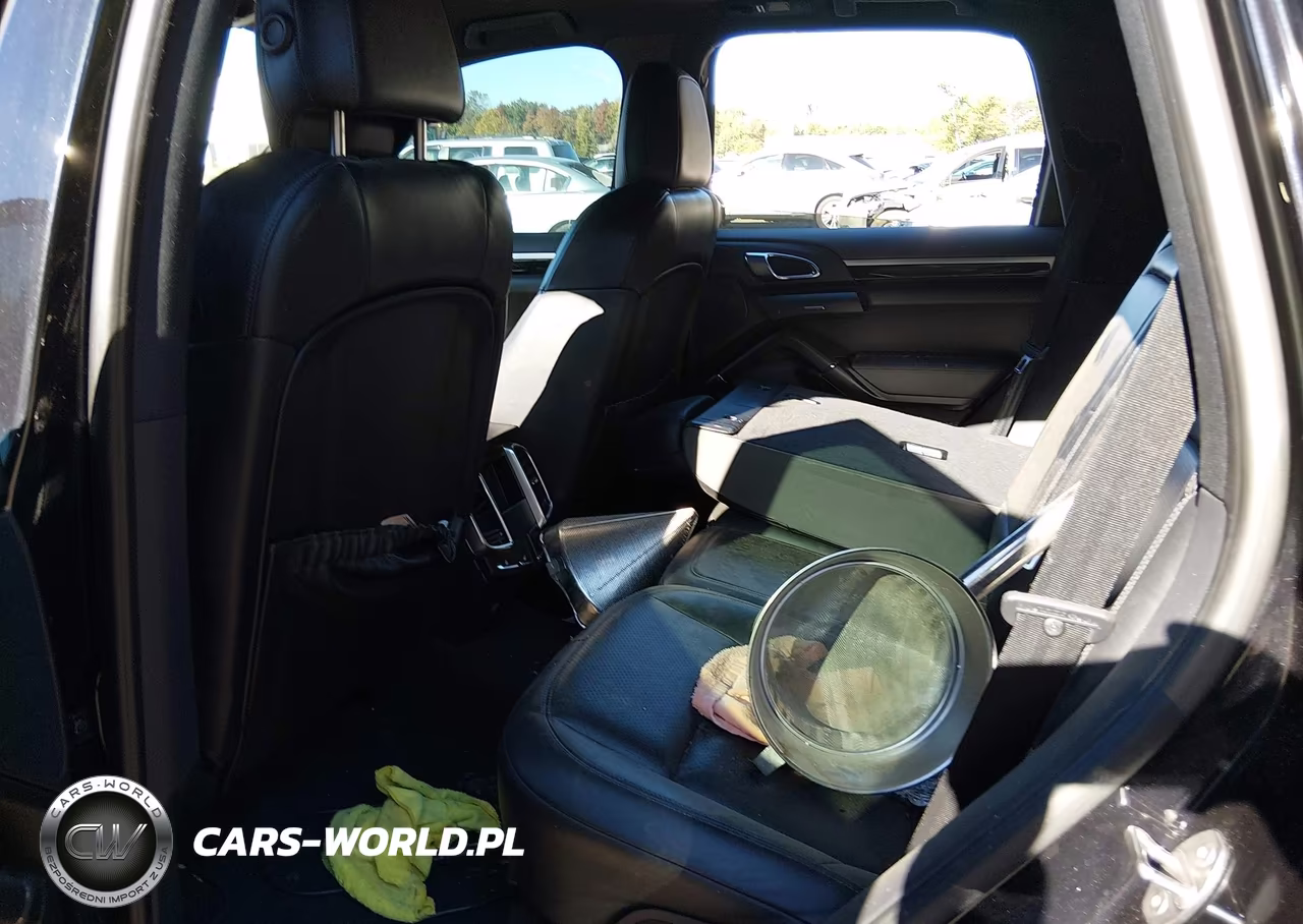 2014 Porsche Cayenne Platinum Edition VIN:WP1AA2A21ELA09338 - 8