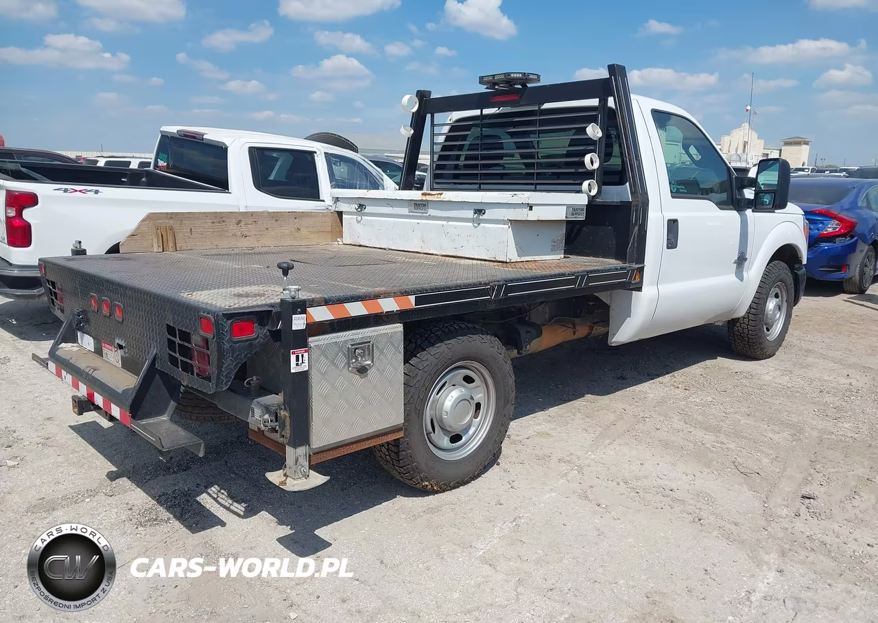 2014 Ford F350 Super Duty VIN:1FTRF3ATXEEA98139 - 4
