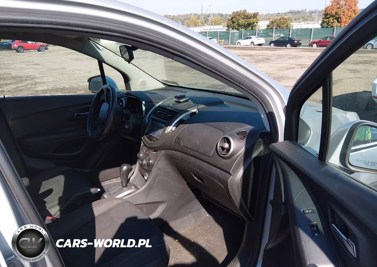 2016 Chevrolet Trax 1Ls VIN:3GNCJKSB2GL275829 - 5