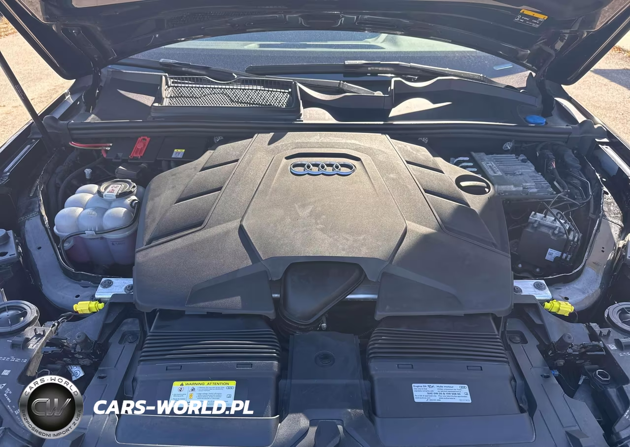 2022 Audi Q7 Premium VIN:WA1AXBF75ND004166 - 10