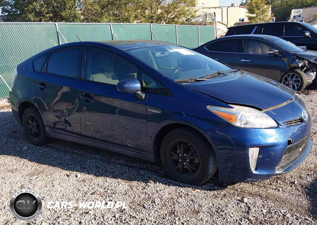 TOYOTA PRIUS