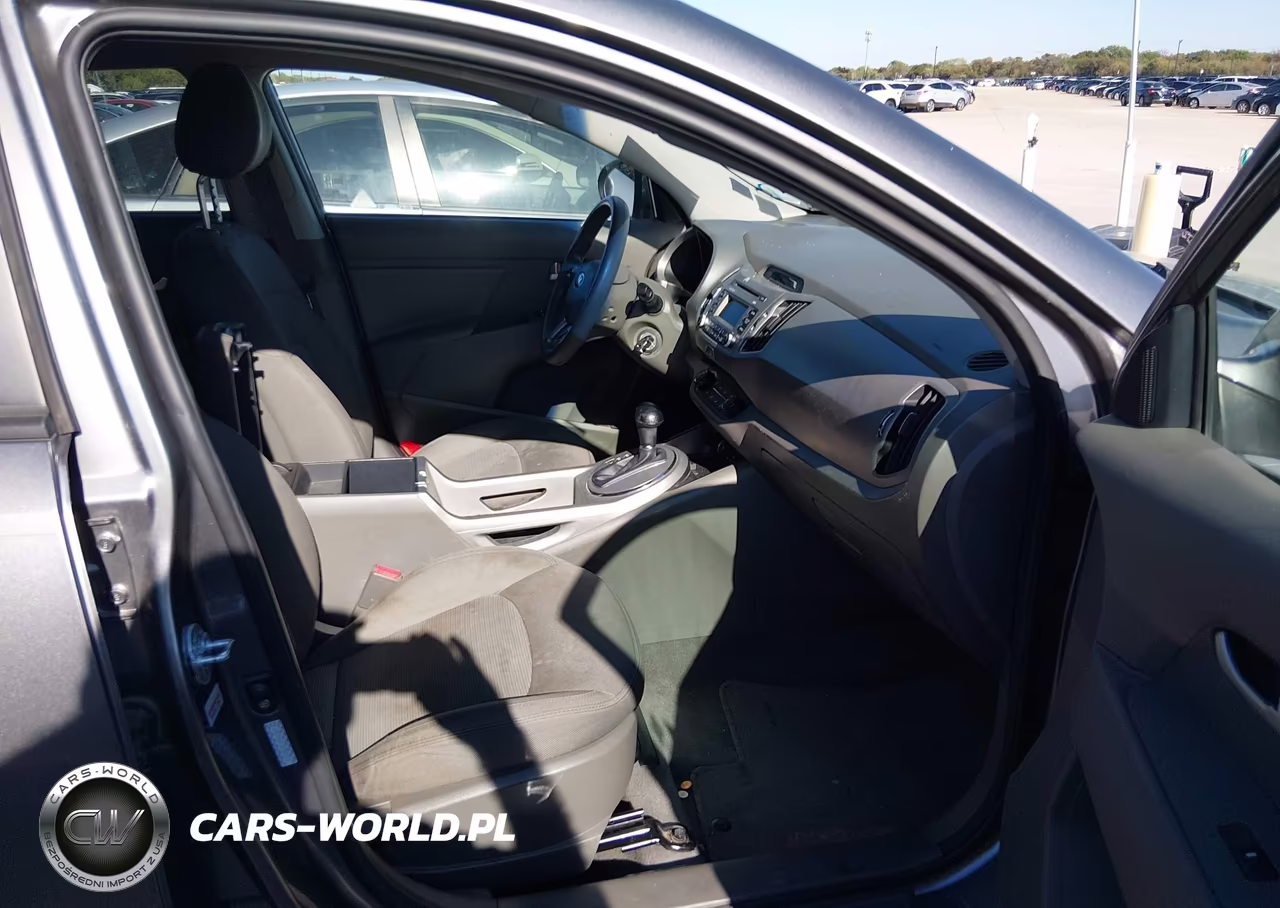 2016 Kia Sportage Lx VIN:KNDPB3AC3G7804815 - 5