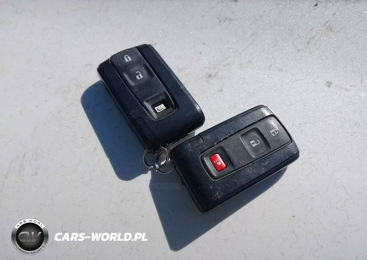 2008 Toyota Prius VIN:JTDKB20U183350491 - 11