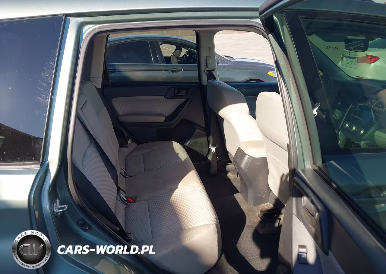 2018 Subaru Forester 2.5I Premium VIN:JF2SJAEC2JH555633 - 8
