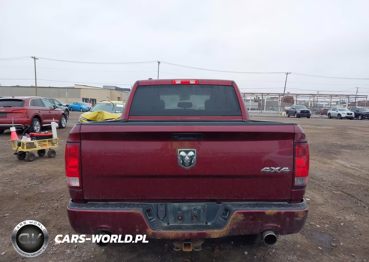 2019 Ram 1500 Classic Express 4X4 5'7 Box VIN:1C6RR7KTXKS534652 - 17