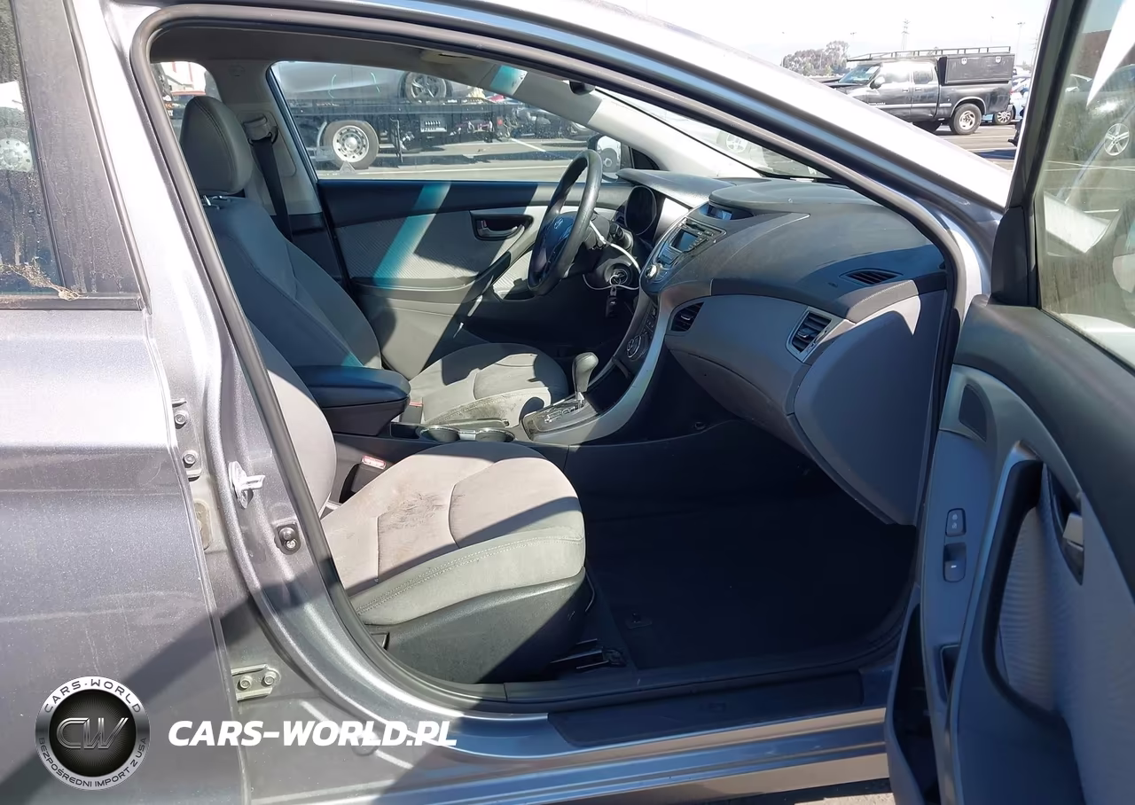 2013 Hyundai Elantra Gls VIN:KMHDH4AE4DU570931 - 5