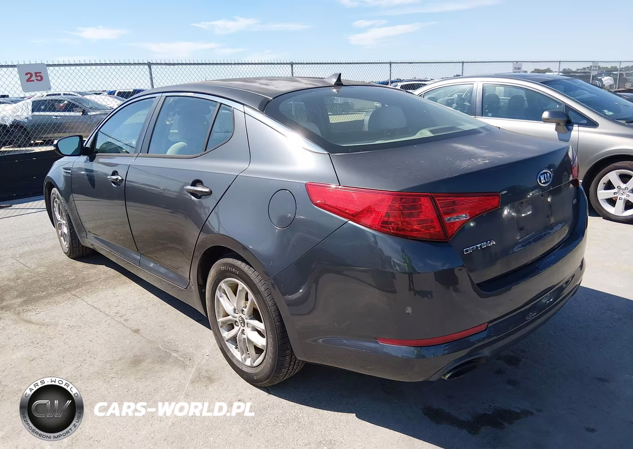 2011 Kia Optima Lx VIN:KNAGM4A71B5127218 - 3
