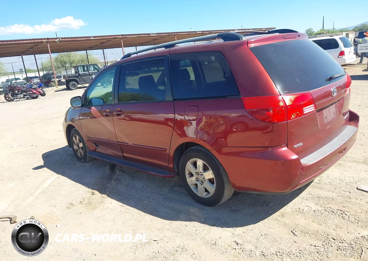 2004 Toyota Sienna Le VIN:5TDZA23CX4S050736 - 3
