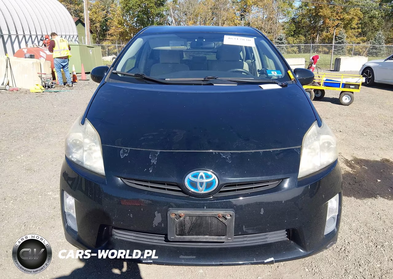 2011 Toyota Prius Three VIN:JTDKN3DU2B5297674 - 6
