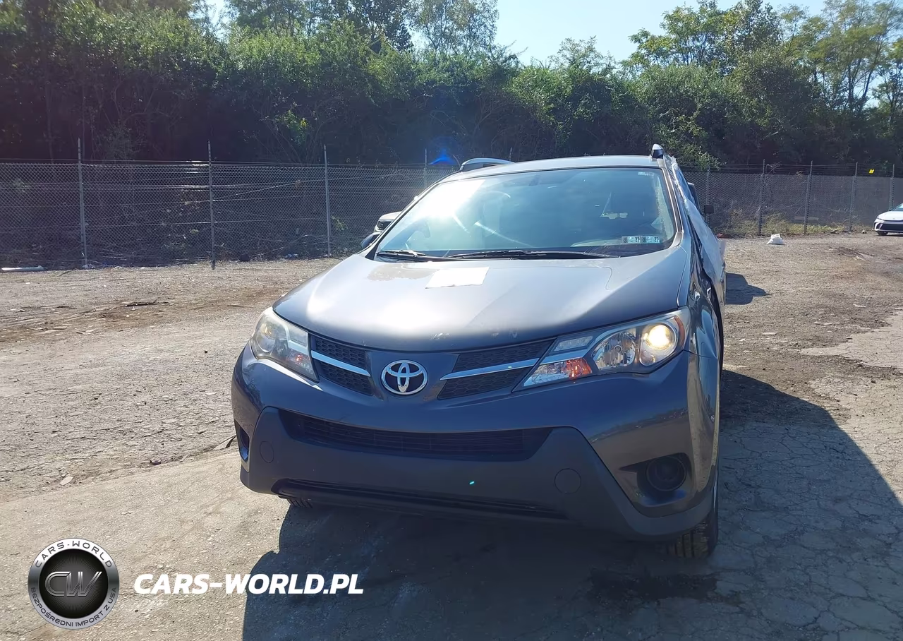 2015 Toyota Rav4 Le VIN:JTMBFREV4FJ041489 - 12