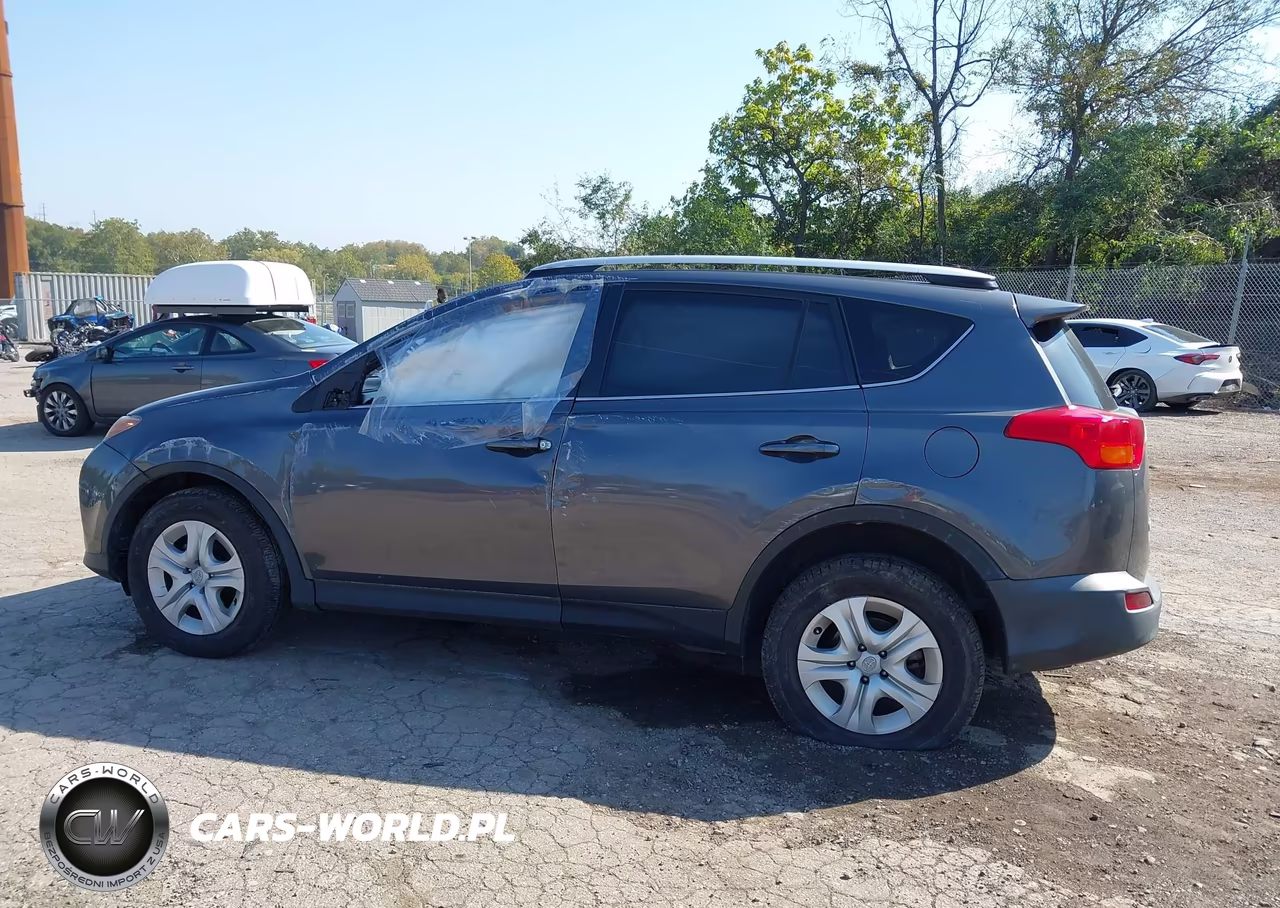 2015 Toyota Rav4 Le VIN:JTMBFREV4FJ041489 - 14