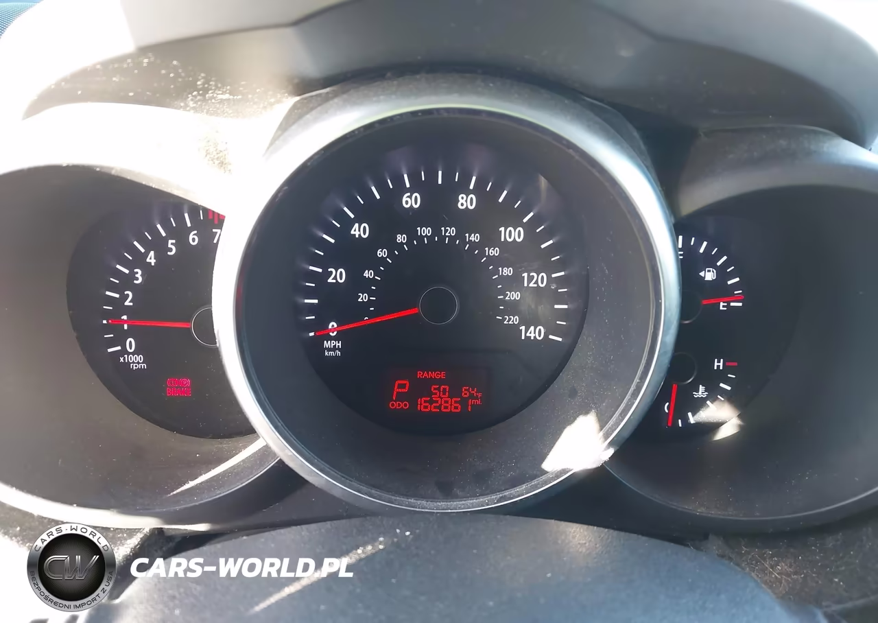 2012 Kia Soul + VIN:KNDJT2A67C7375244 - 7