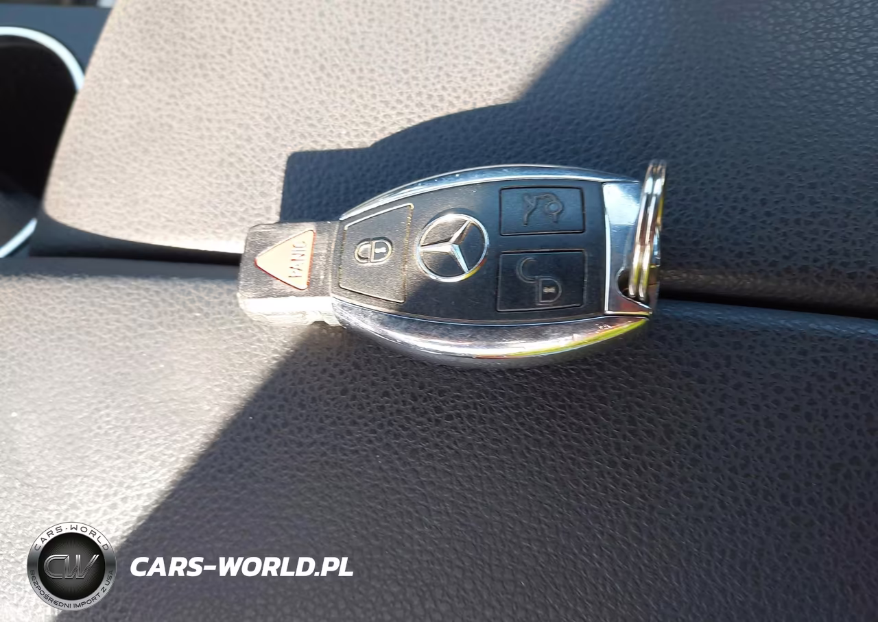 2013 Mercedes-Benz C 350 Sport VIN:WDDGF5HB9DR244012 - 11
