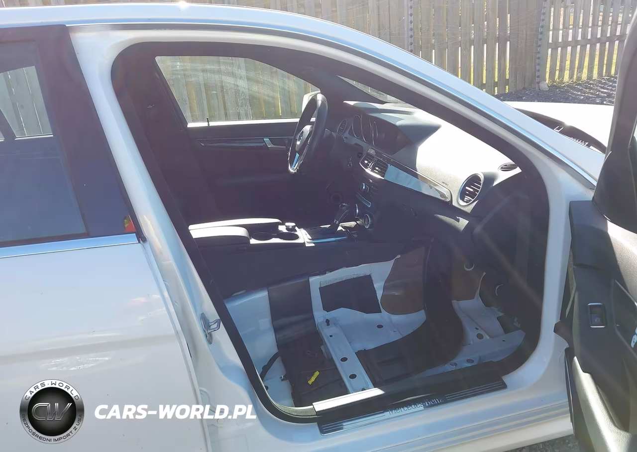2013 Mercedes-Benz C 350 Sport VIN:WDDGF5HB9DR244012 - 5