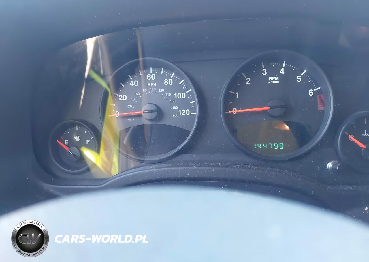 2013 Jeep Patriot Latitude VIN:1C4NJRFB2DD177325 - 7