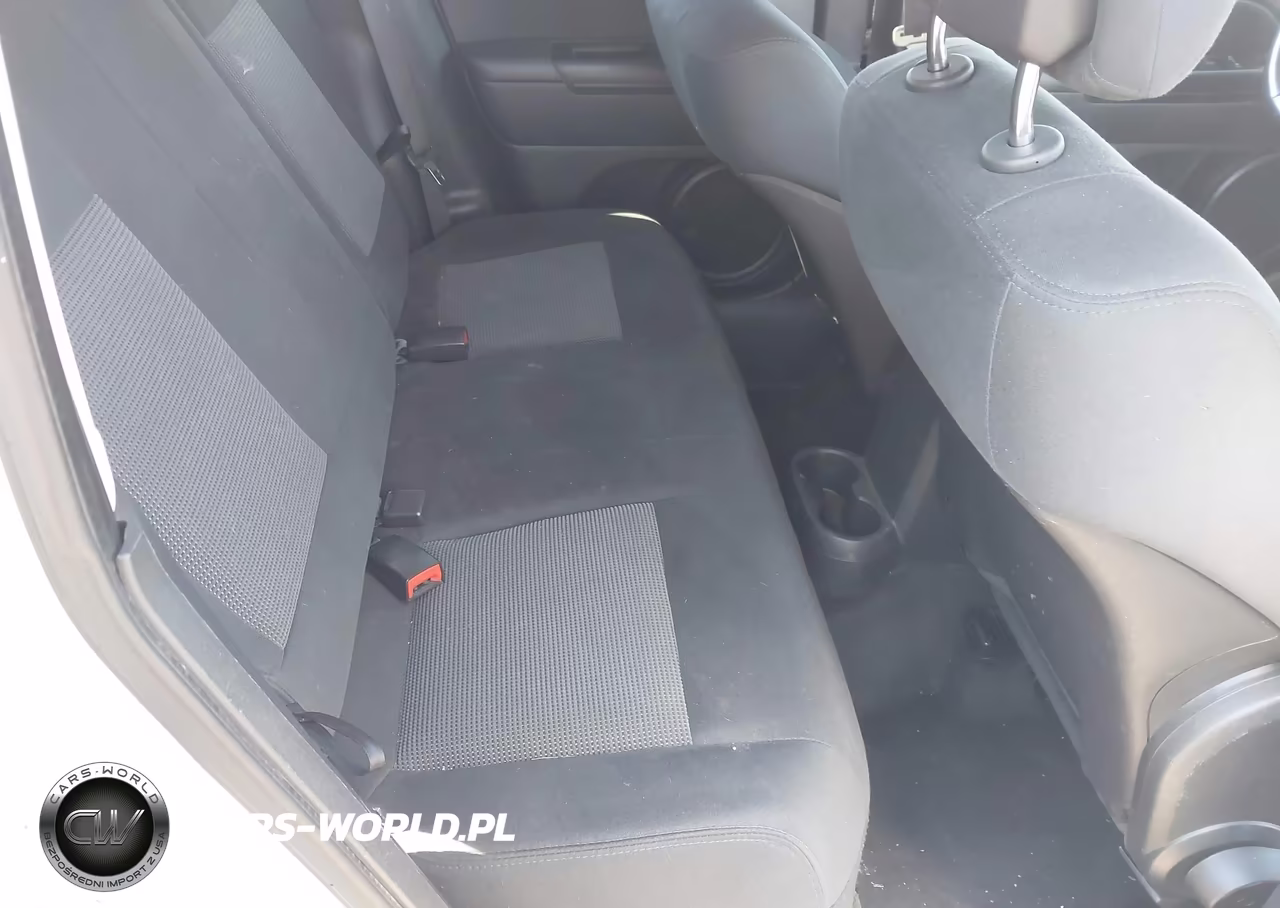 2013 Jeep Patriot Latitude VIN:1C4NJRFB2DD177325 - 8