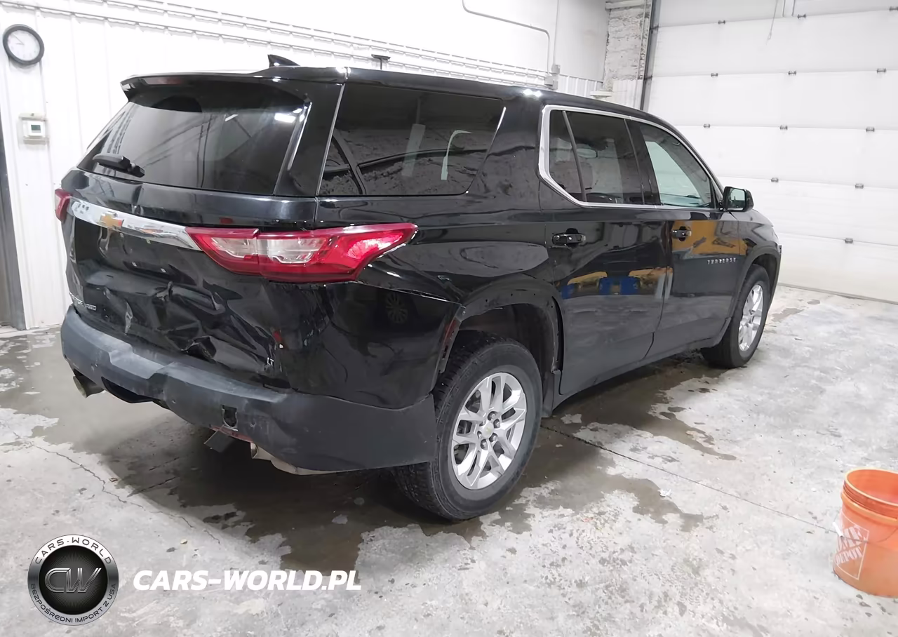 2019 Chevrolet Traverse Ls VIN:1GNEVFKW1KJ270631 - 4
