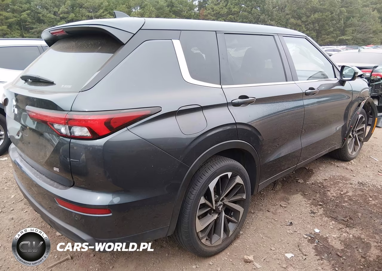 2024 Mitsubishi Outlander Se 2.5 S-Awc-Se Black Edition S-Awc-Se Black Edition W-Pano Roof S-Awc-Se Ralliart S-Awc VIN:JA4J4VA86RZ059082 - 4