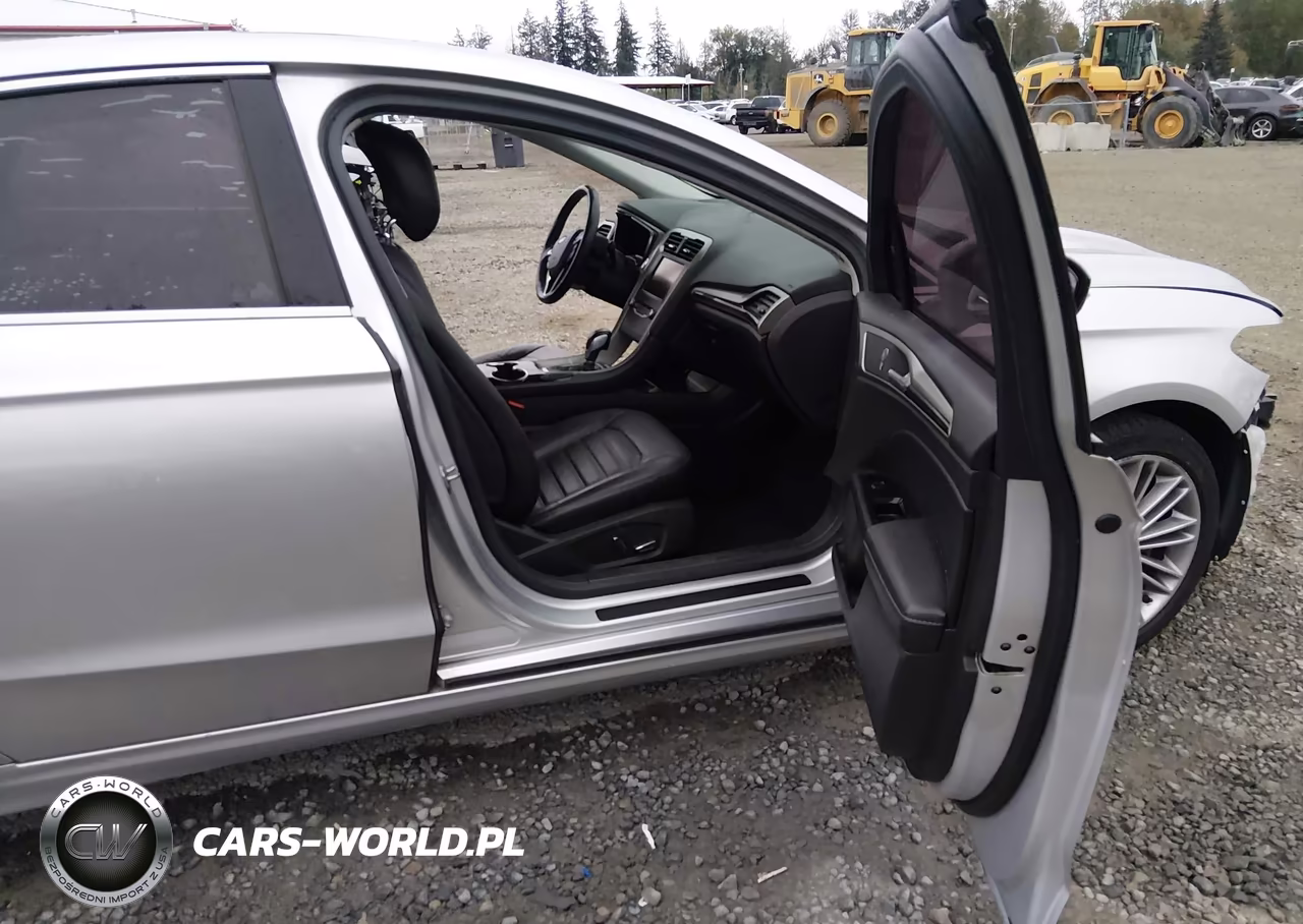 2014 Ford Fusion Hybrid Se VIN:3FA6P0LU3ER270440 - 5