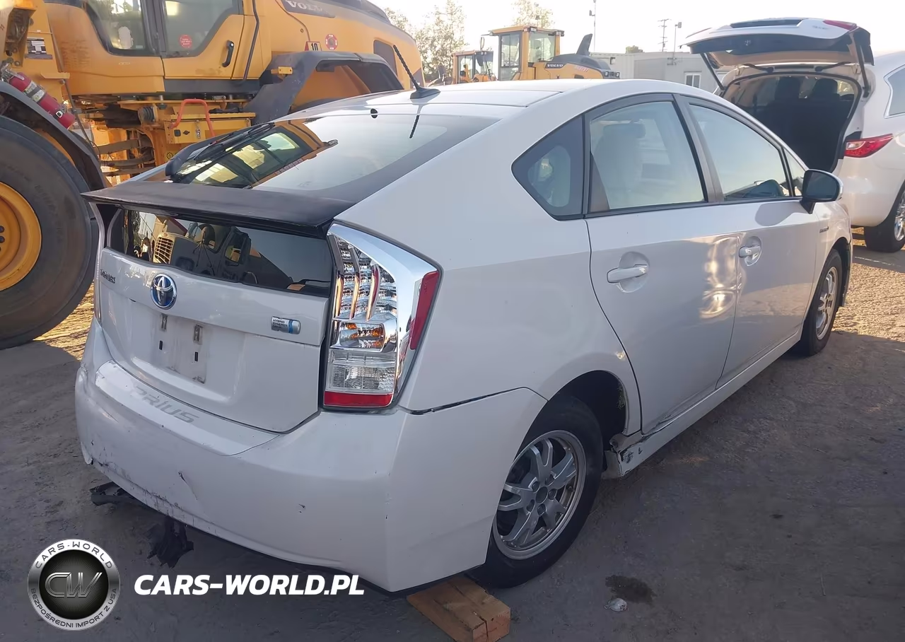 2010 Toyota Prius Iv VIN:JTDKN3DU7A5031114 - 4
