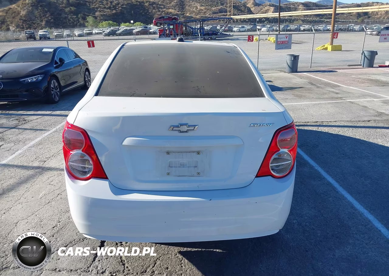 2015 Chevrolet Sonic Ls Auto VIN:1G1JA5SG7F4147502 - 16