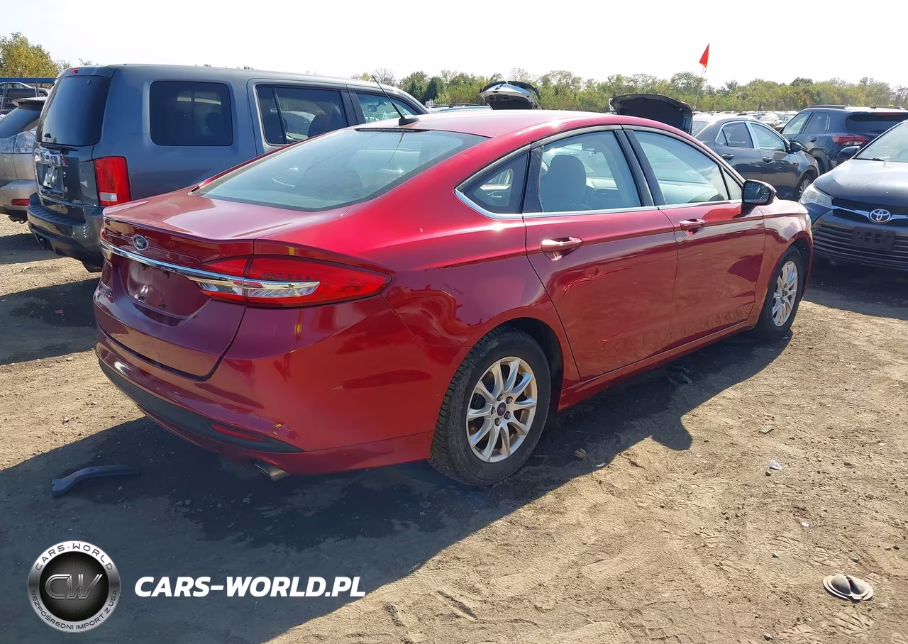 2017 Ford Fusion S VIN:3FA6P0G76HR189683 - 4