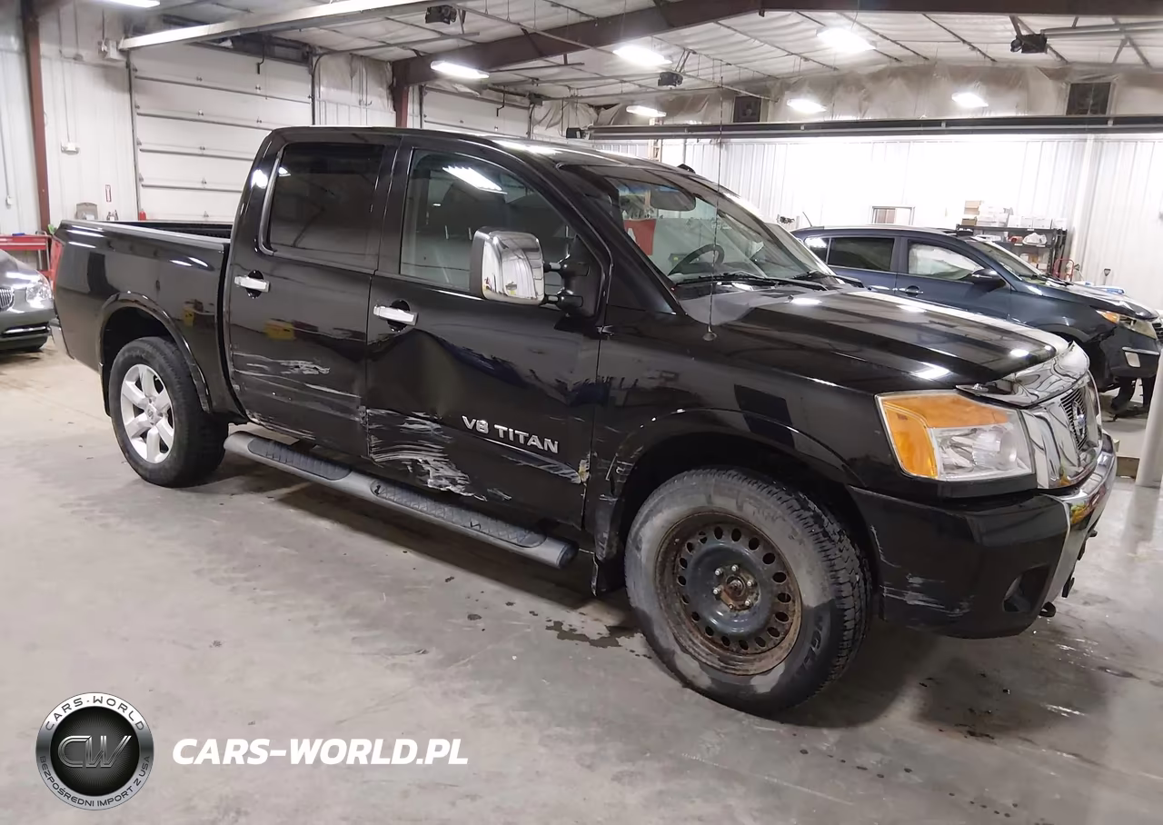 2010 Nissan Titan Le