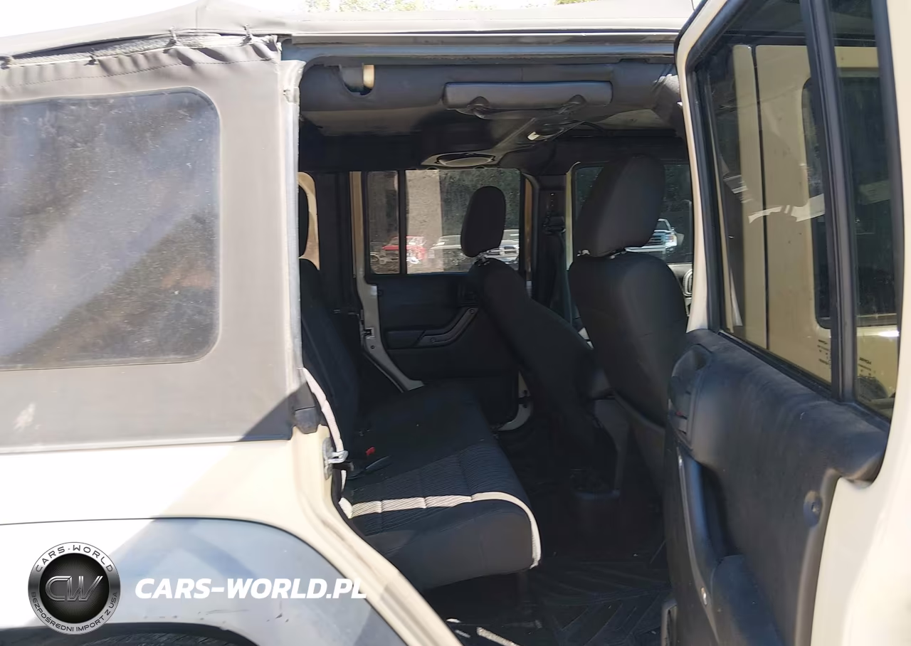2011 Jeep Wrangler Unlimited Sport VIN:1J4BA3H18BL592120 - 8