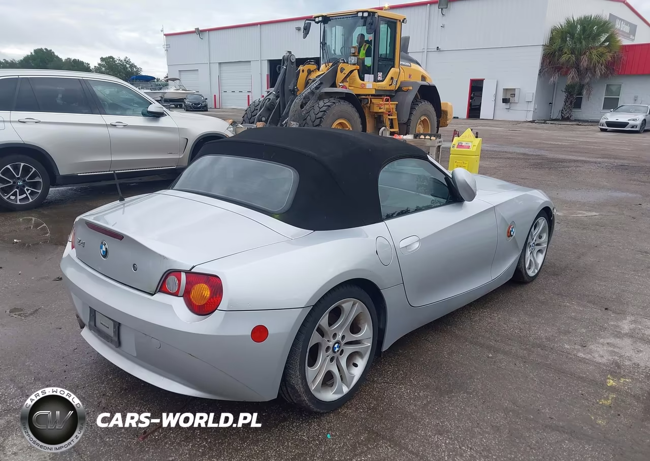 2004 BMW Z4 3.0I VIN:4USBT53534LU06969 - 4